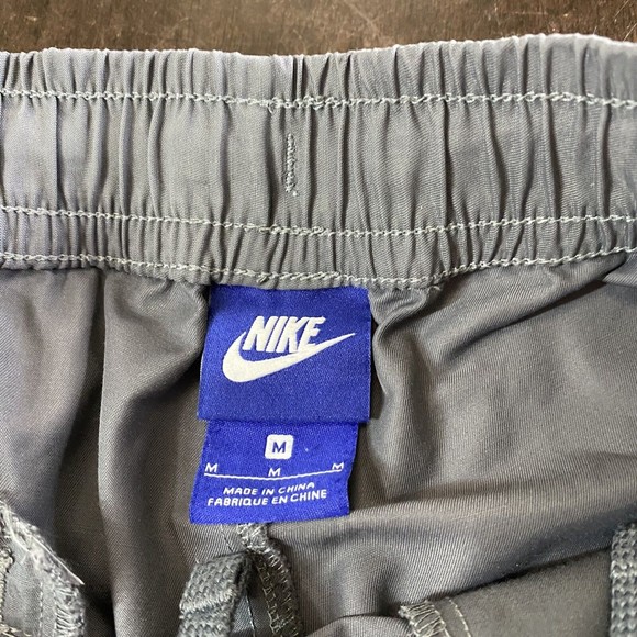 Nike Joggers Women’s Medium Woven Dark Gray Pull On High Rise Pockets Durable - Picture 4 of 10